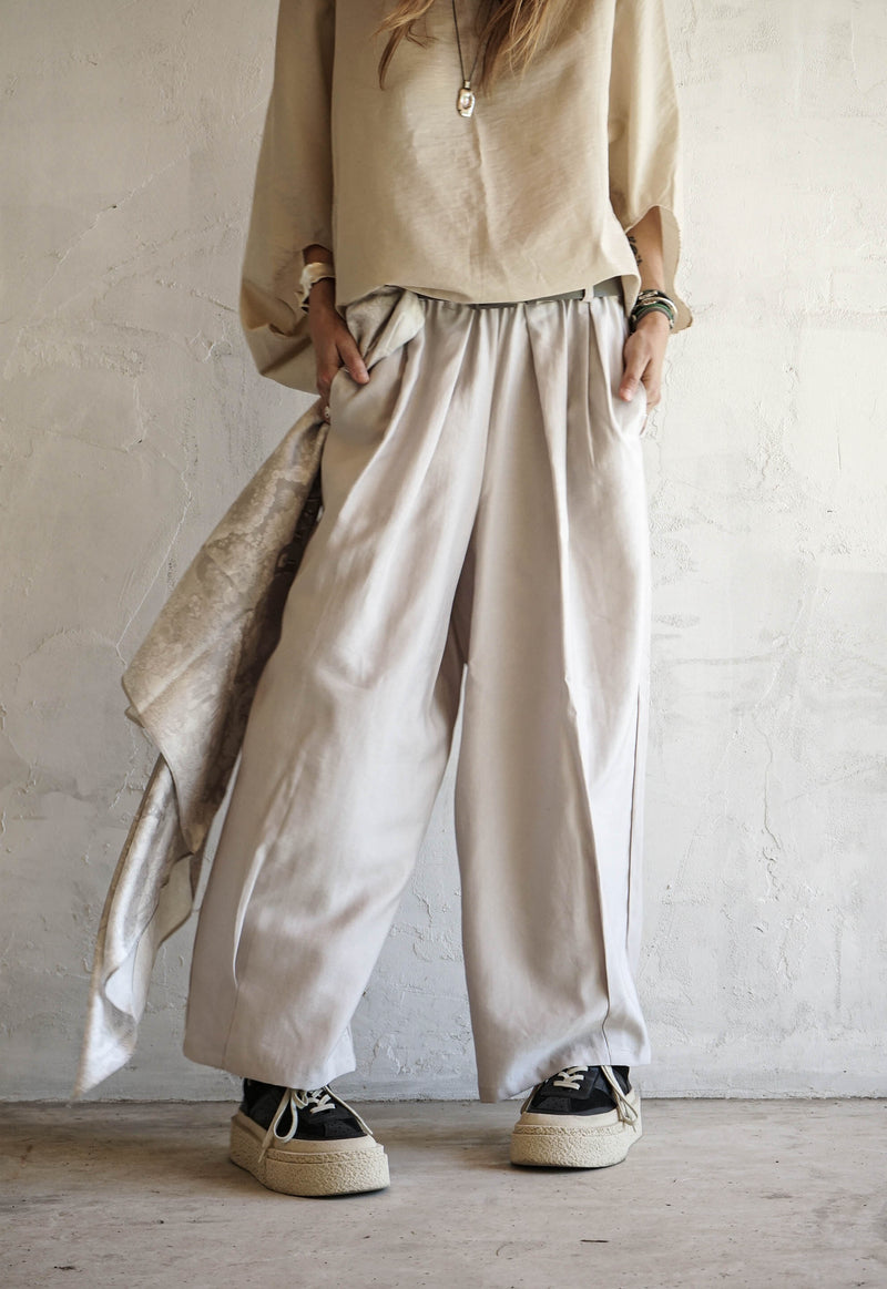 Eden Pleated trousers
