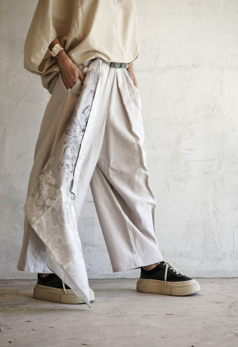 Eden Pleated trousers