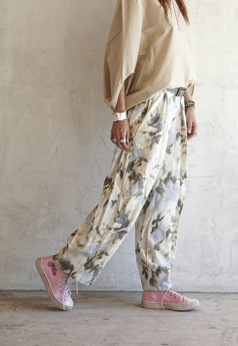 Velours d'Air Pleated Trousers