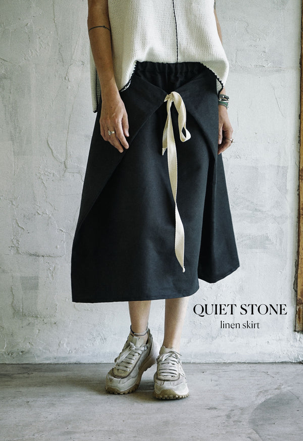 QUIET STONE LINEN SKIRT