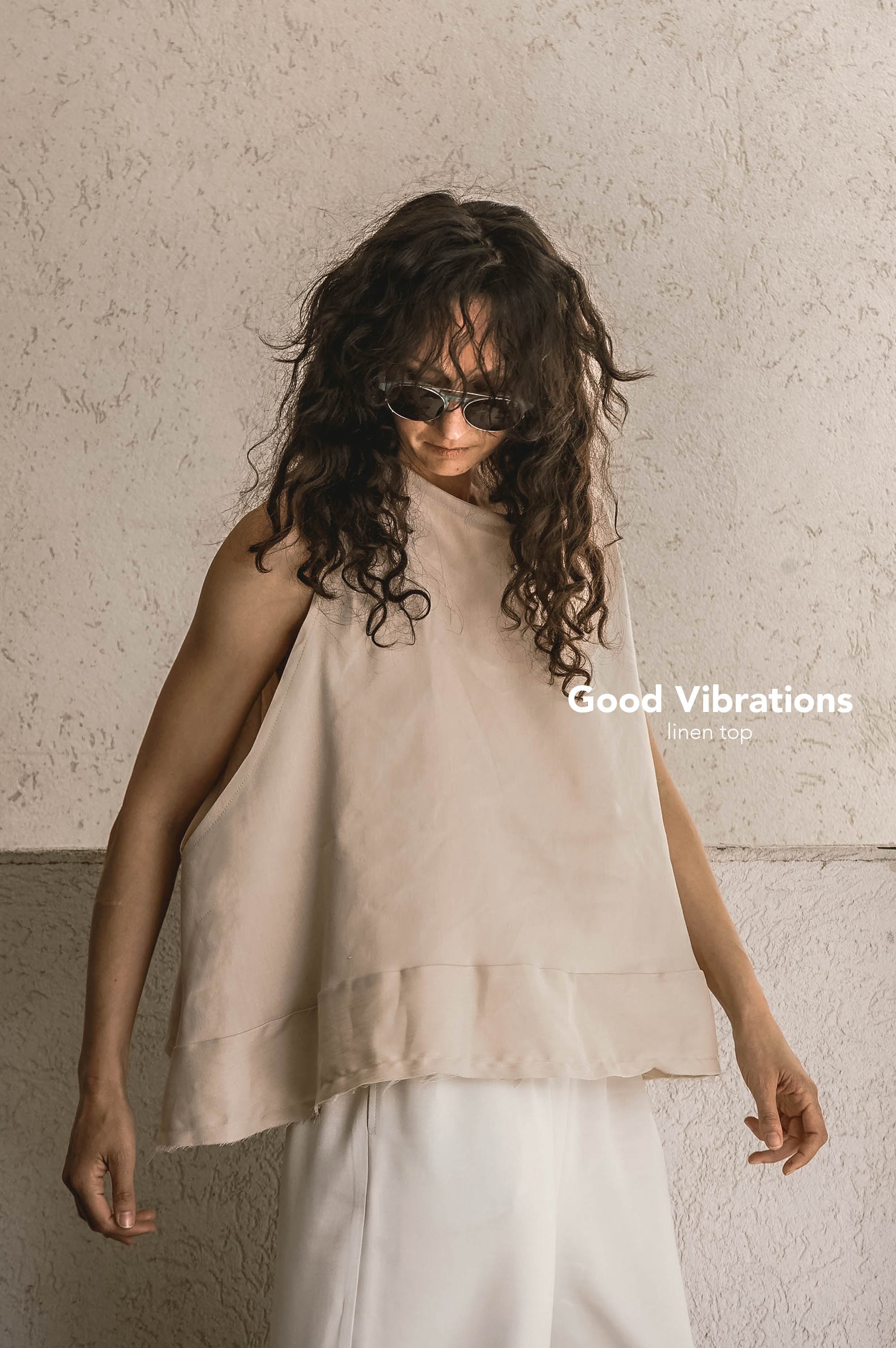 Good Vibrations Linen Top