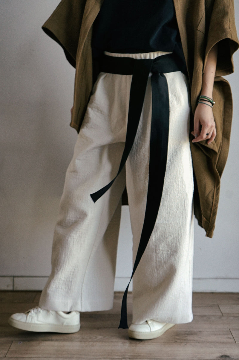 Akio Organic cotton & hemp trousers