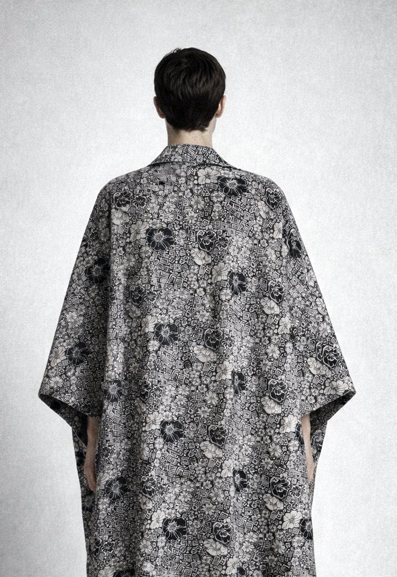 Mono Sakura Kimono Coat