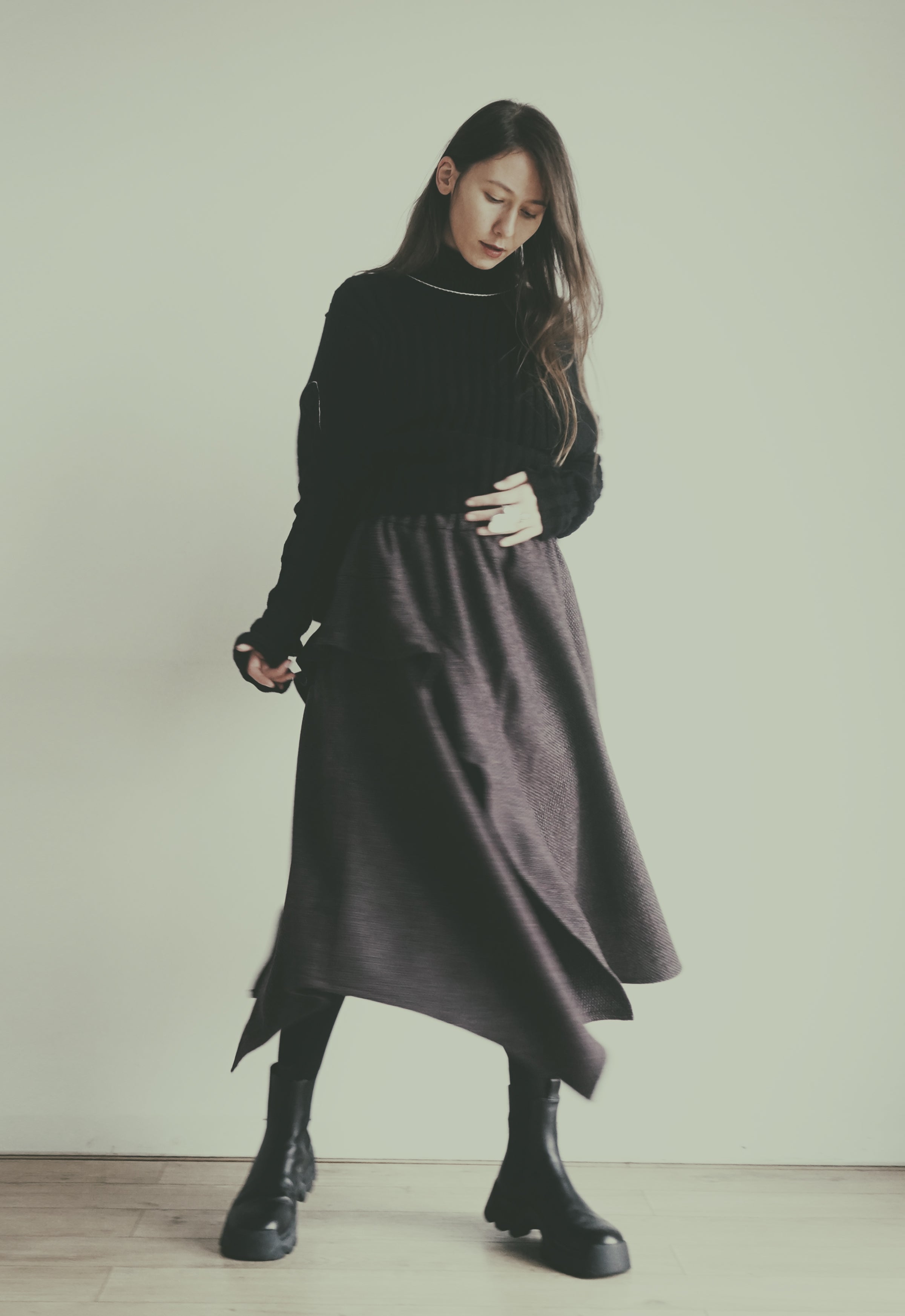 WOOL SKIRT
