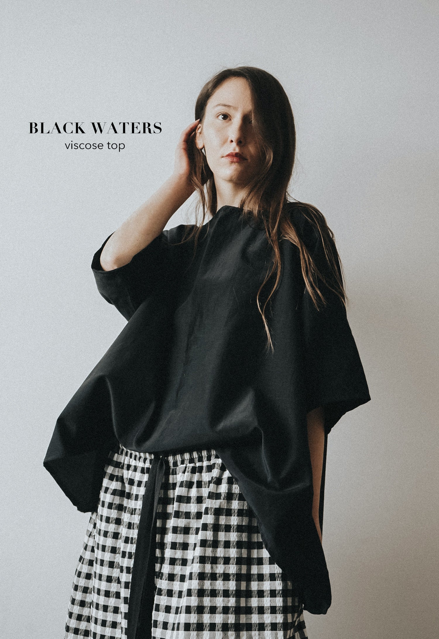 BLACK WATERS TOP