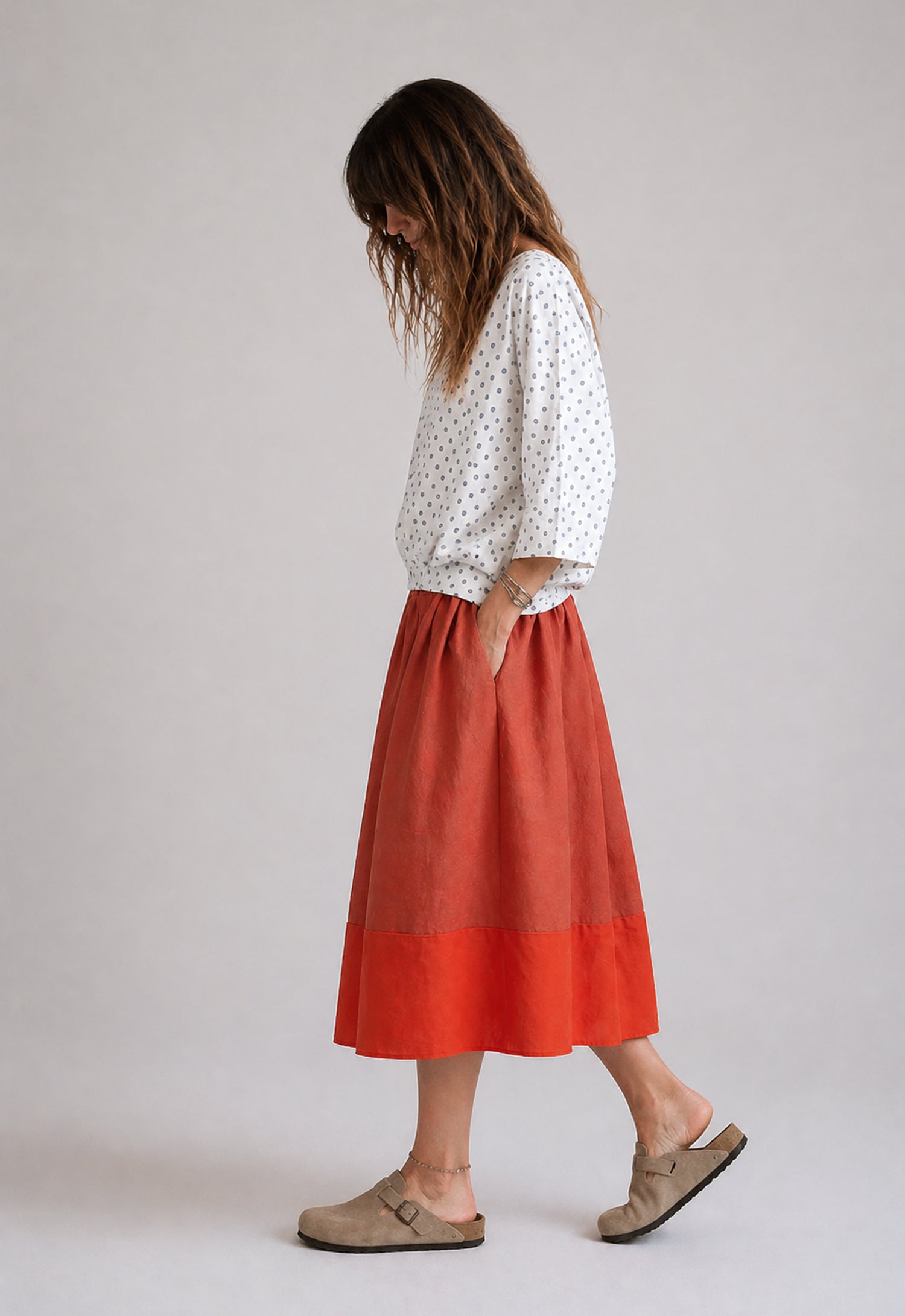 Weightless linen skirt