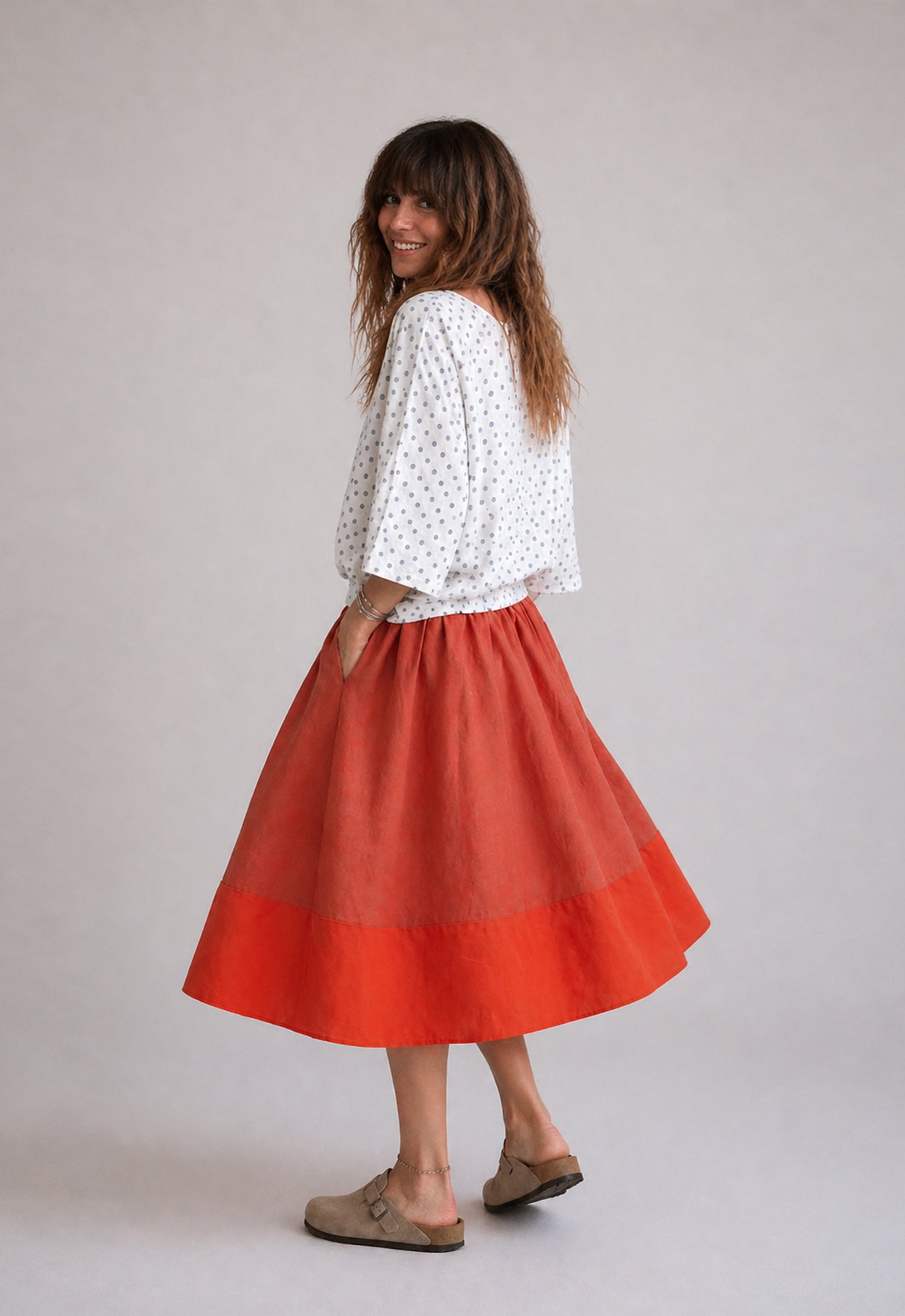 Weightless linen skirt
