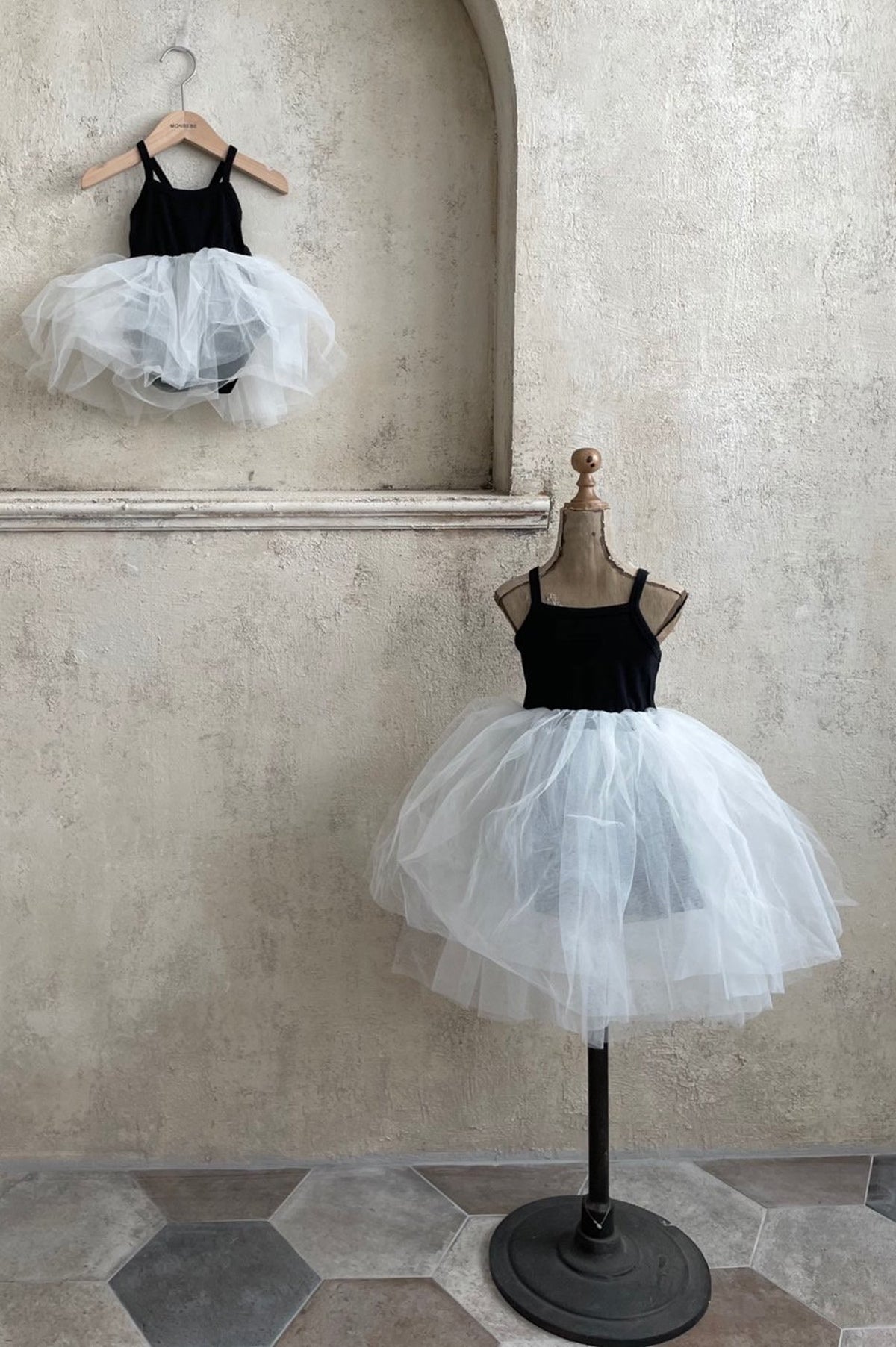 Spring Ballerina Bodysuit (Black)