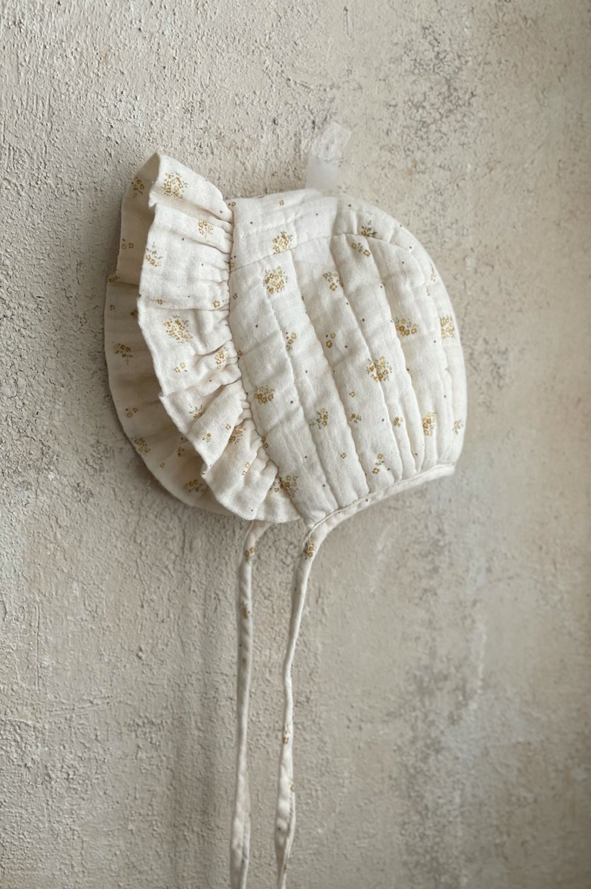 Romance Bonnet (Flower)