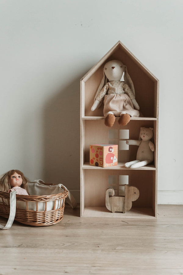 Wooden shelf / doll house
