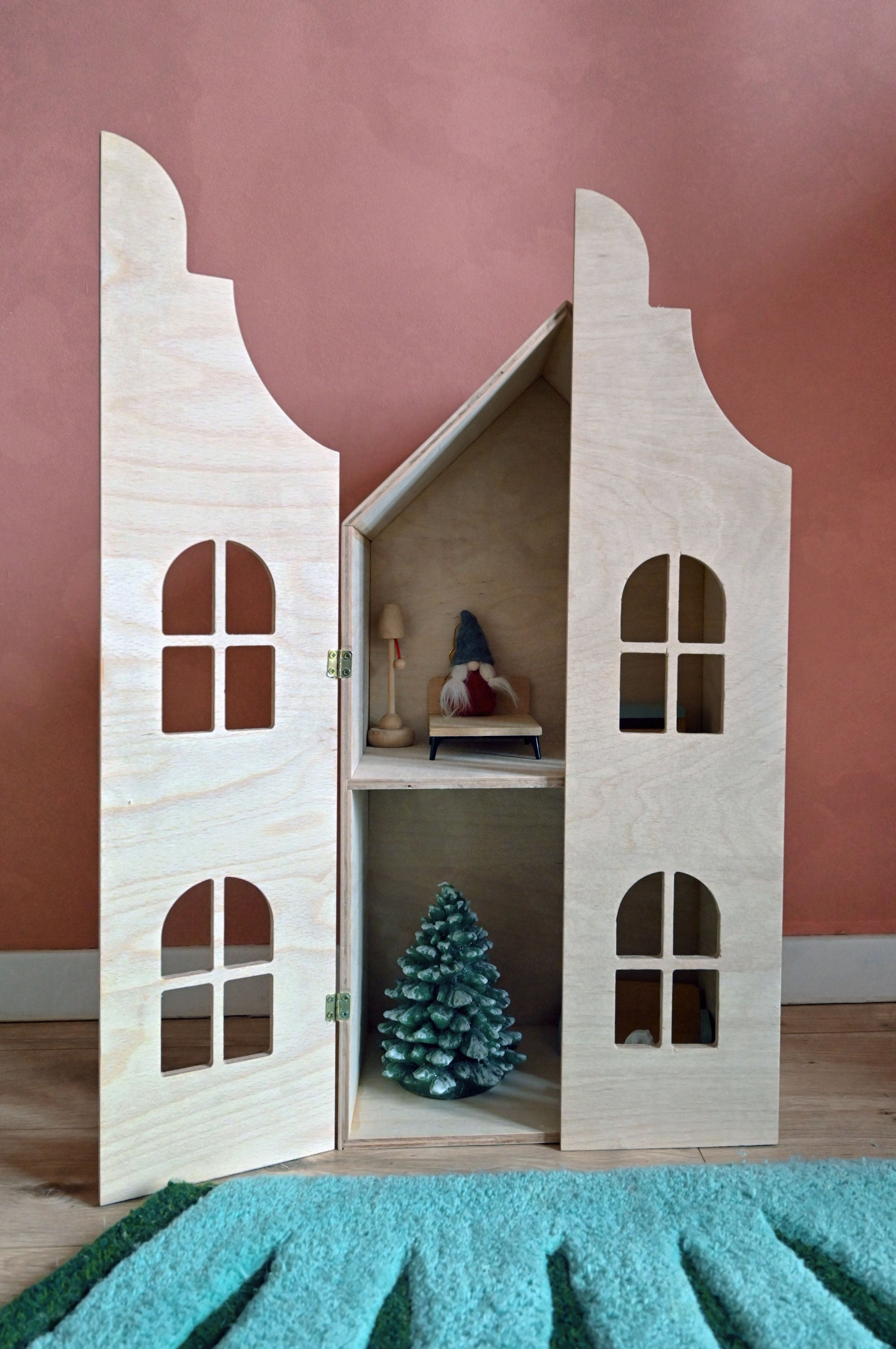 Sarphatistraat 195 Wooden Dutch Doll House