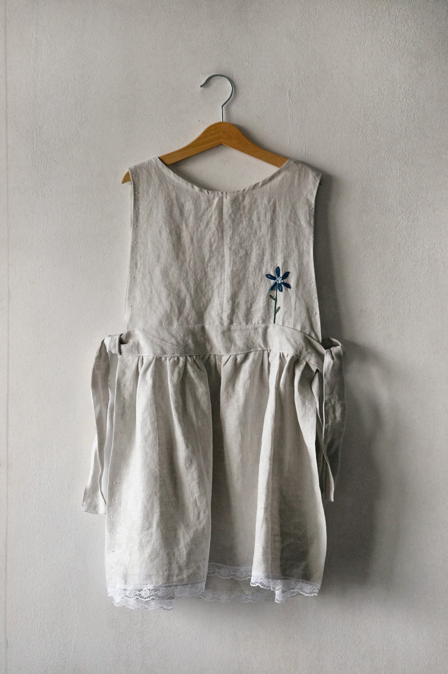 Pinafore linen dress
