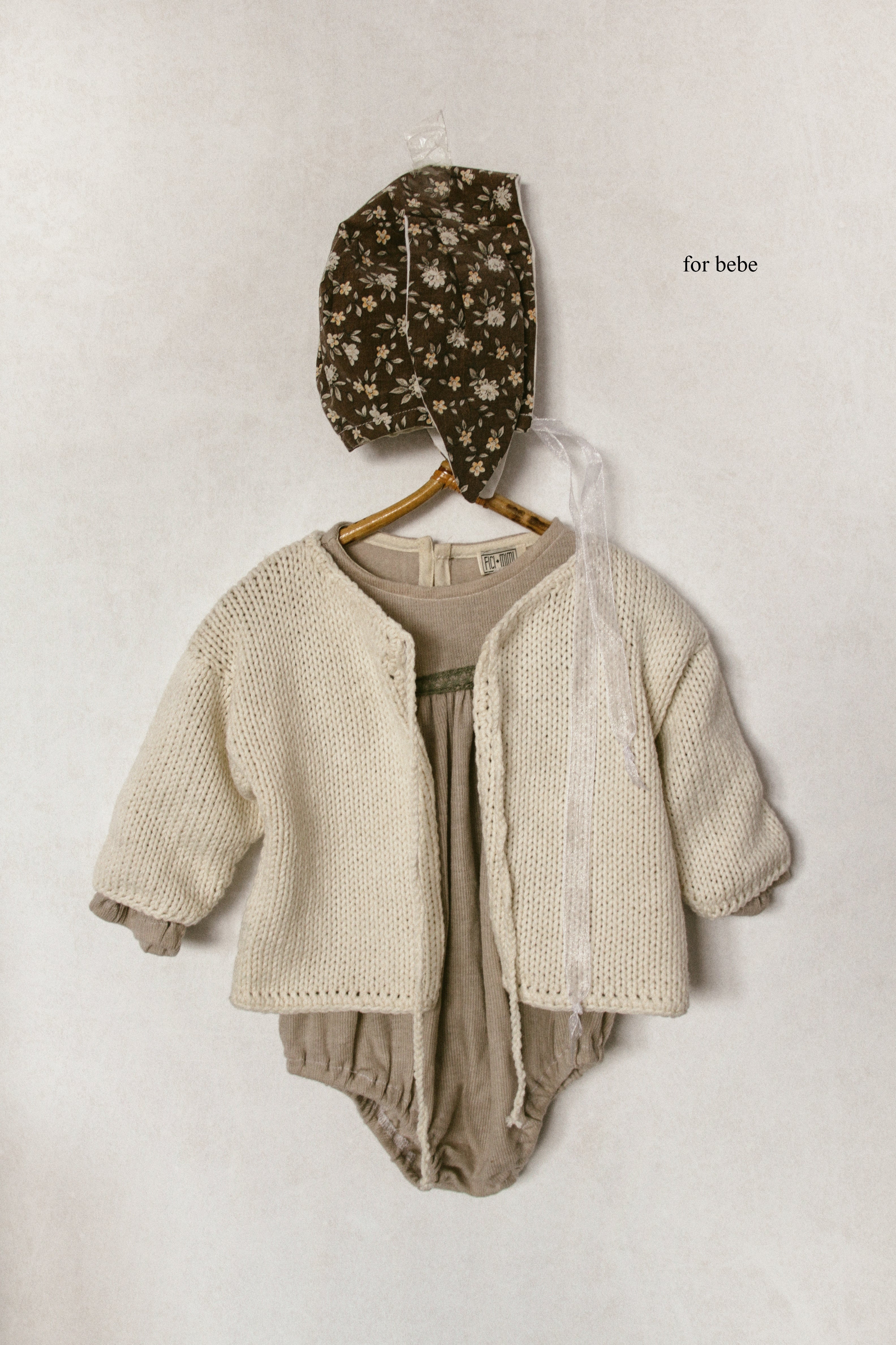 Milk cardigan