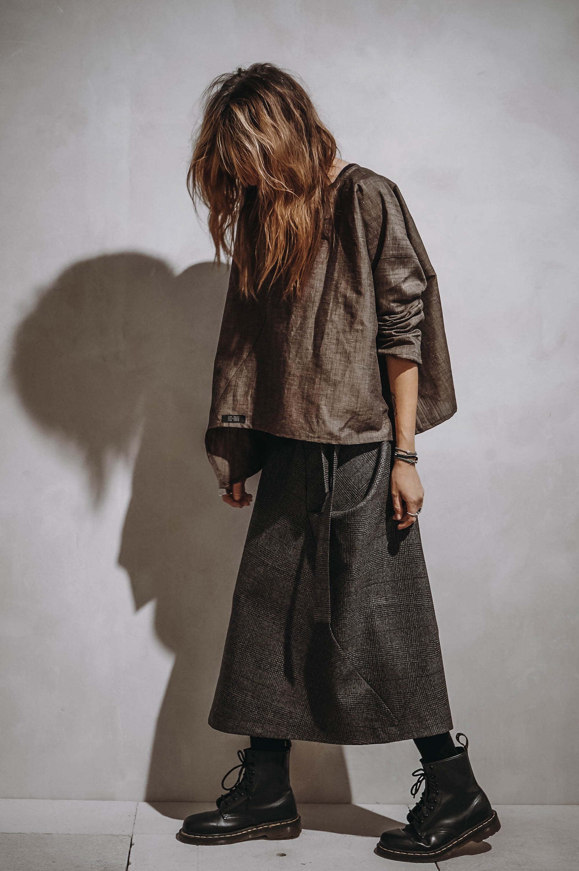 So she says wool skirt