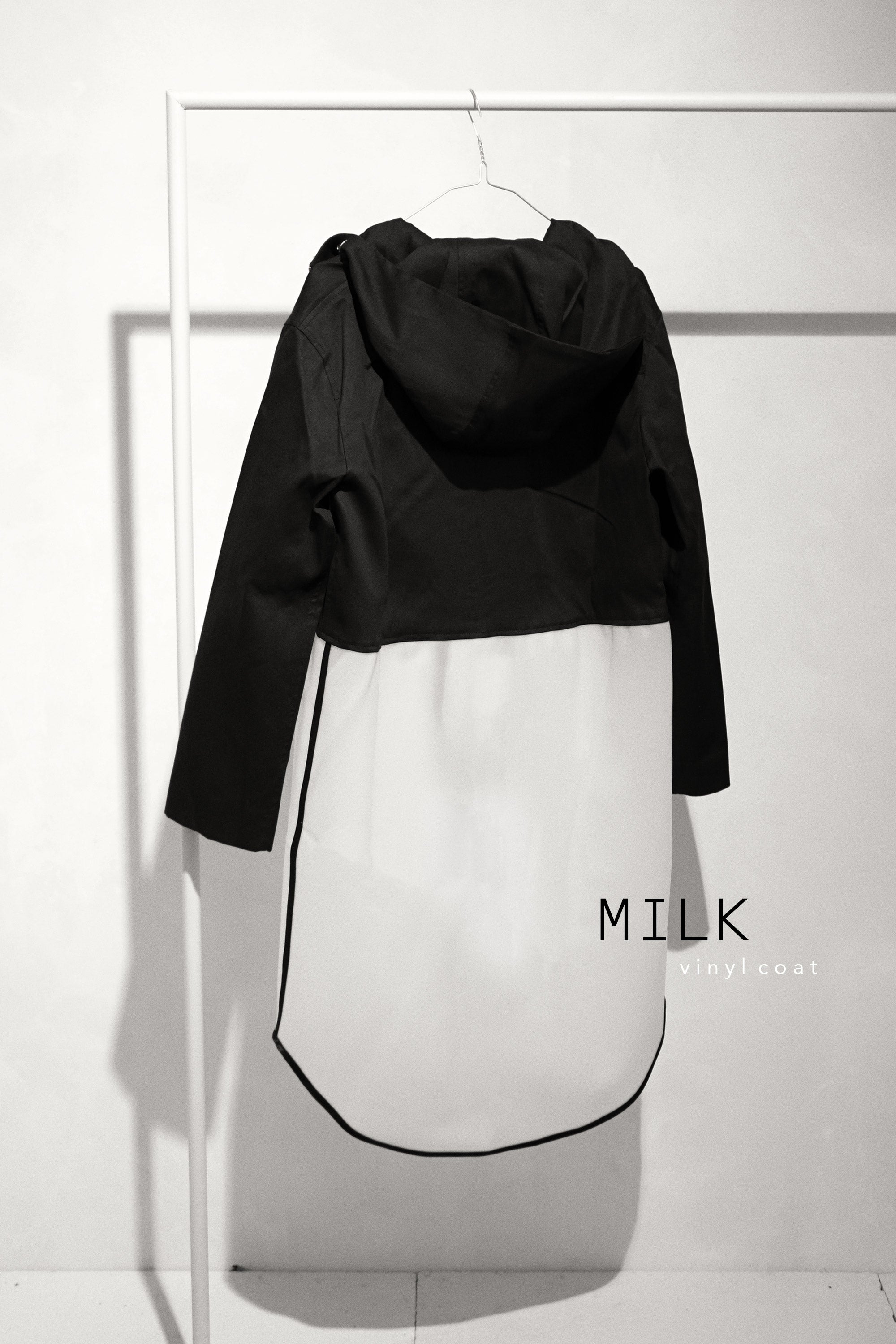 MILK VINYL COAT
