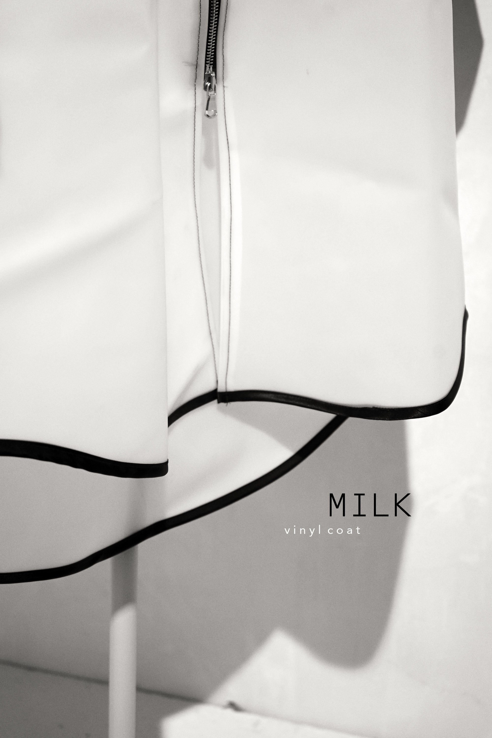 MILK VINYL COAT