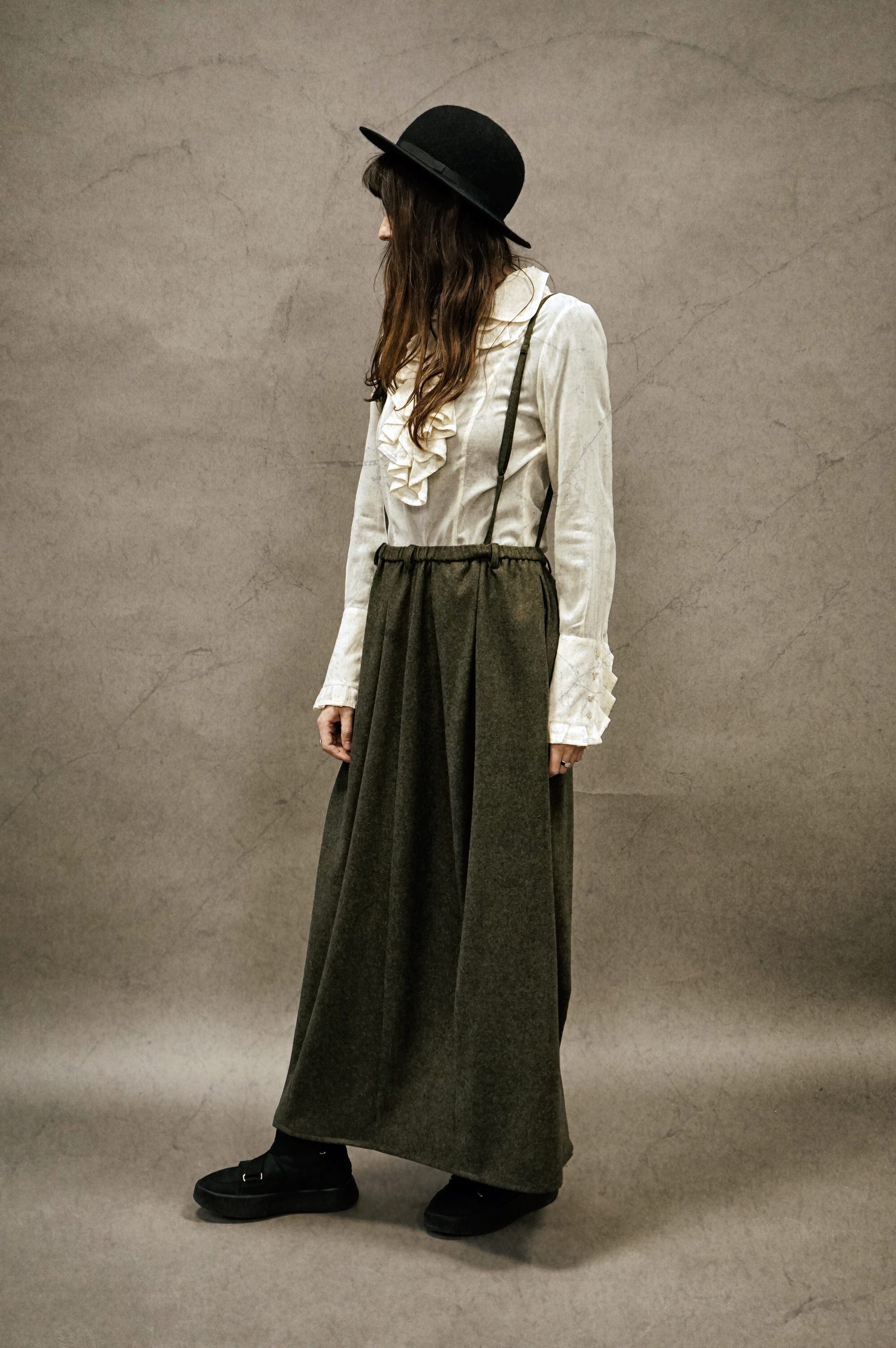 Seven Ages Wool skirt