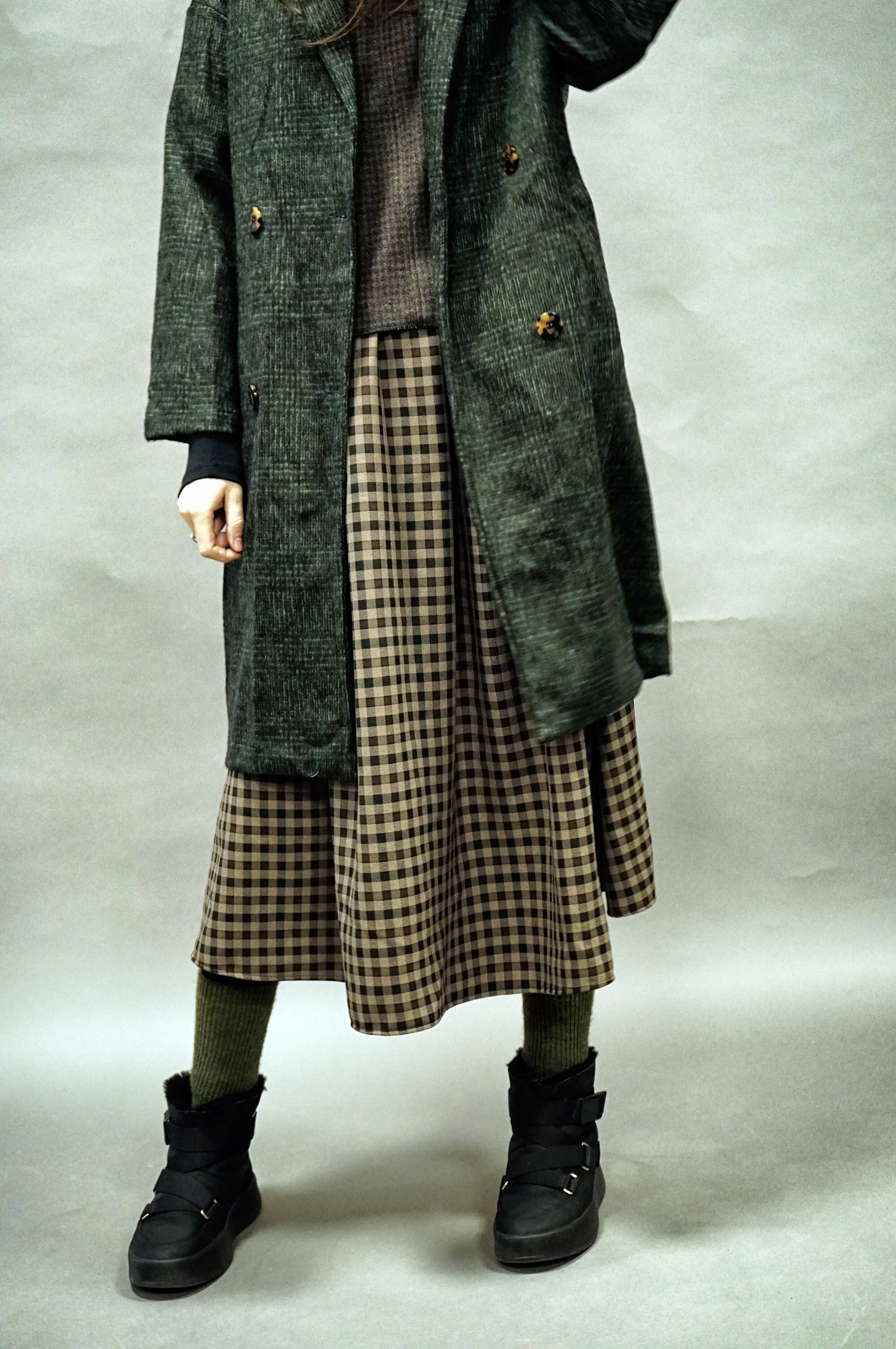 A day in Paris Trench