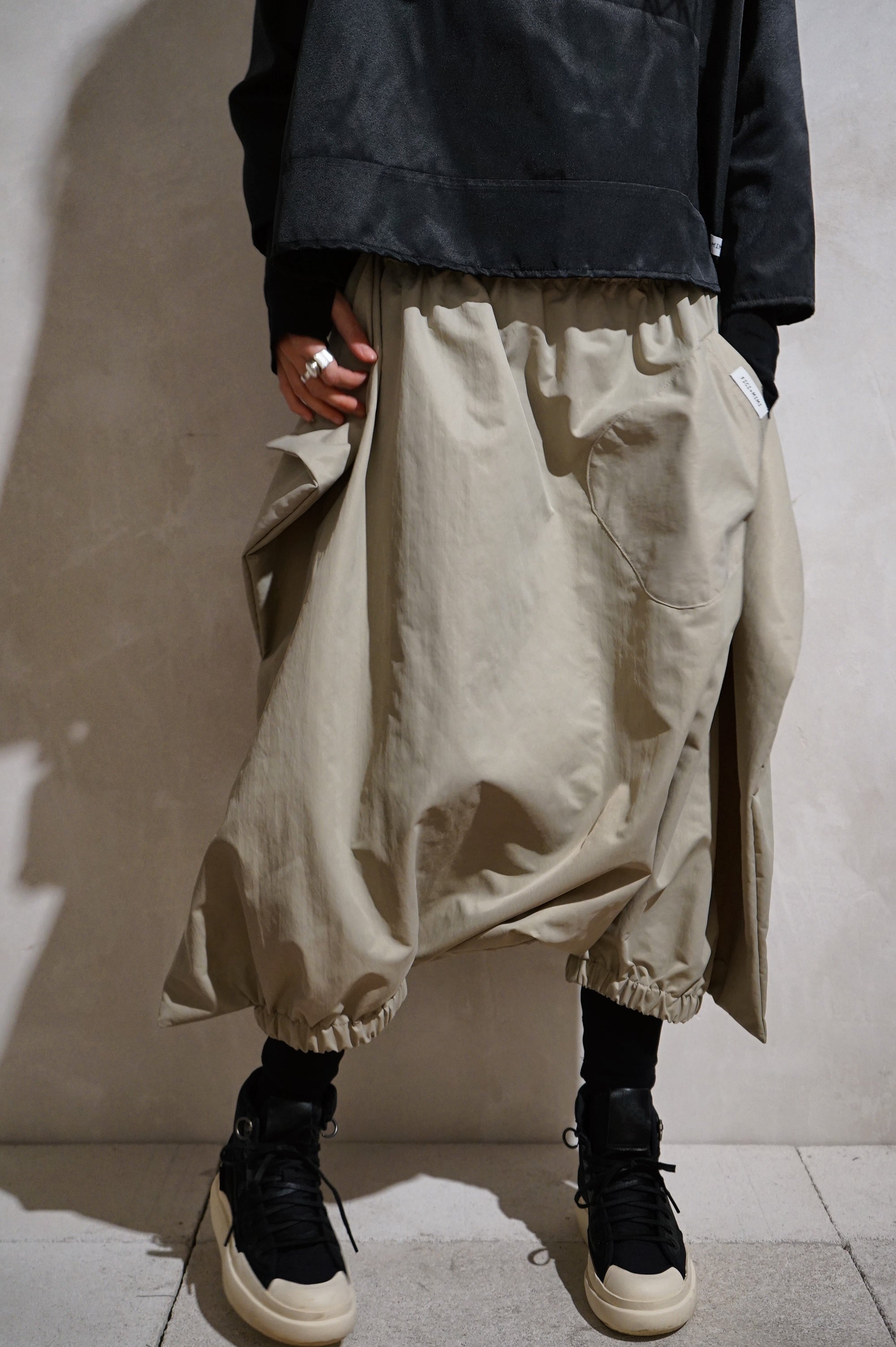 Shake it loose pants