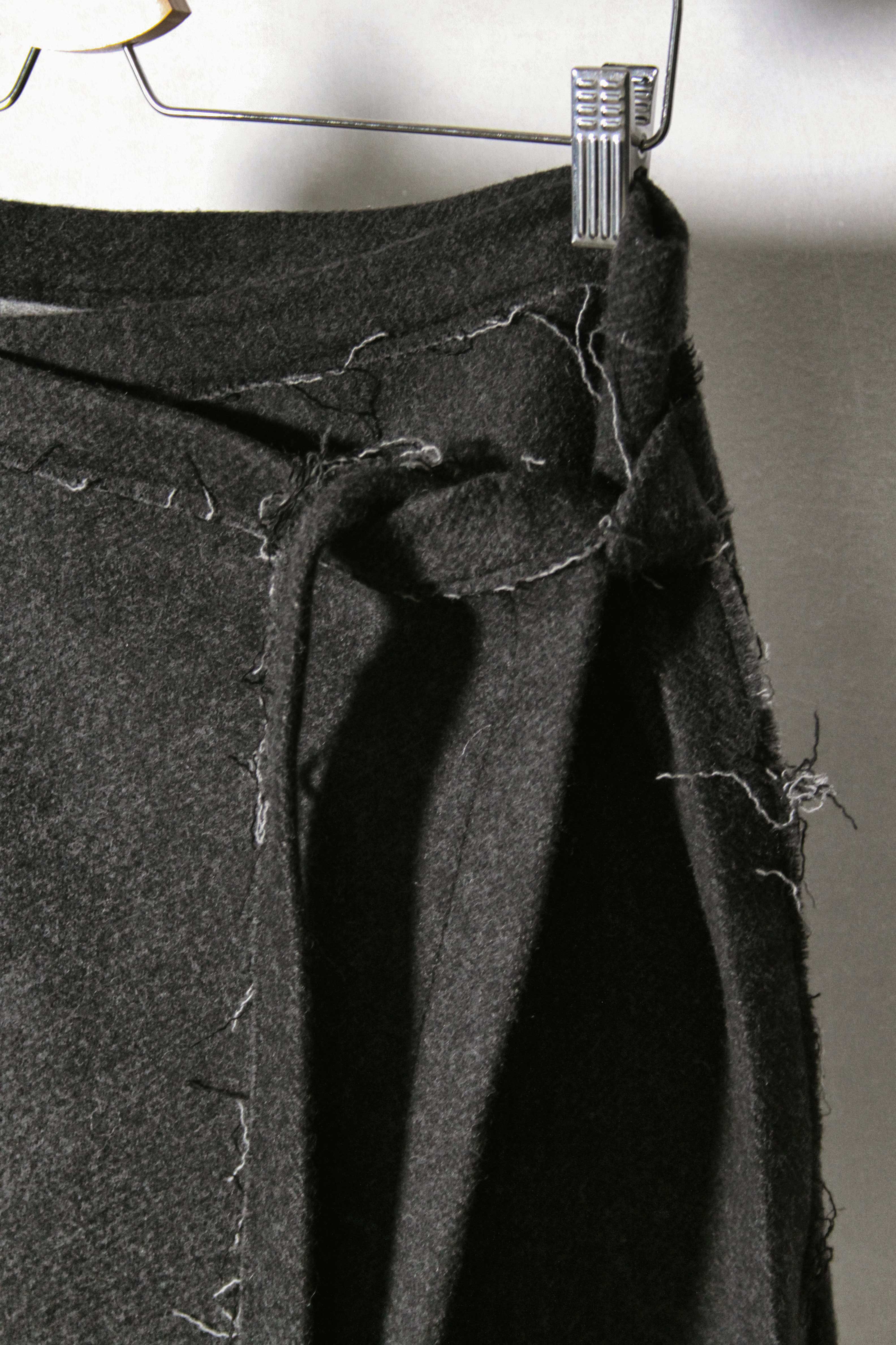 Wool skirt